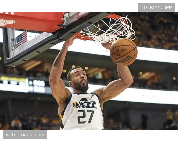 爵士主场战独行侠，基扬特-乔治串联能力成比赛关键